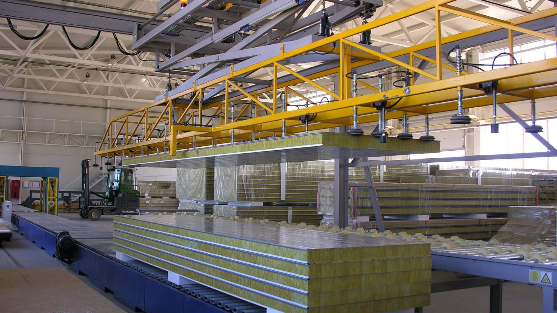 Изготовление сэндвич-панелей